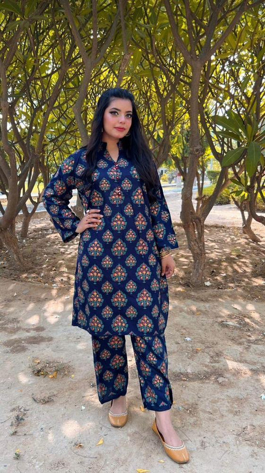 2 Pcs Women's Stitched Lawn Printed Suit