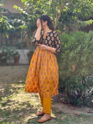 2 Pcs Women's Stitched Cotton Printed Maxi And Trouser