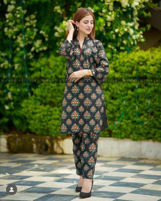 2 Pcs Women's Stitched Lawn Printed Suit