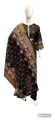 3 Pcs Women's Stitched Lawn Printed Suit