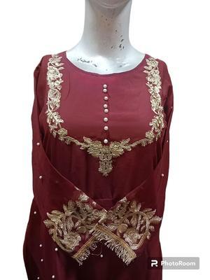 3 Pcs Women's Stitched Chiffon Silk Embroidered Suit