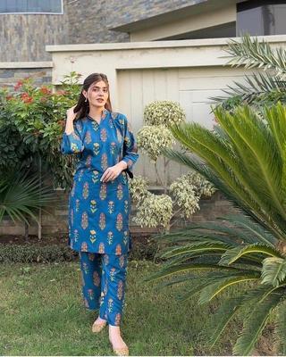 2 Pcs Women's Stitched Linen Block Printed Shirt And Trouser