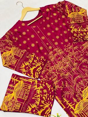 2 Pcs Women's Stitched Lawn Printed Suit