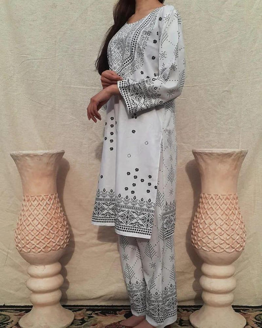 2 Pcs Women Stitched Linen Chunri Suit