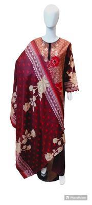 3 Pcs Women's Stitched Khaddar Printed Suit