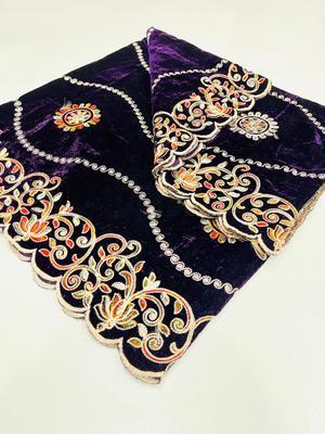 Women's Velvet Embroidered Border Shawl