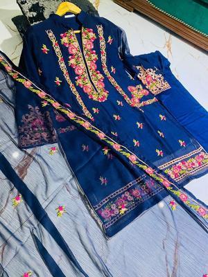 3 Pcs Women's Stitched Chiffon Embroidered Suit