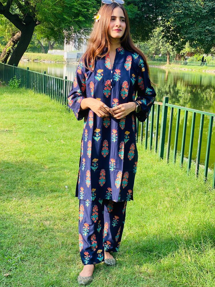 2 Pcs Women's Stitched Linen Printed Suit