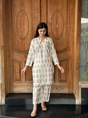 2 Pcs Women's Stitched Arabic Lawn Printed Shirt And Trouser - White