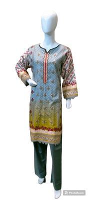 3 Pcs Women's Stitched Khaddar Printed Suit