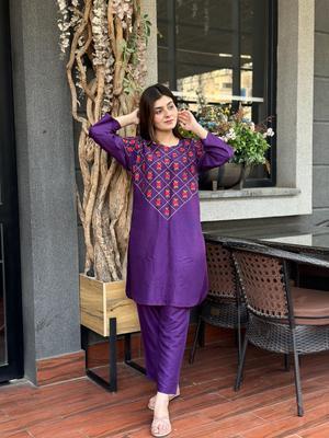 2 Pcs Women's Stitched Lawn Embroidered Shirt And Trouser