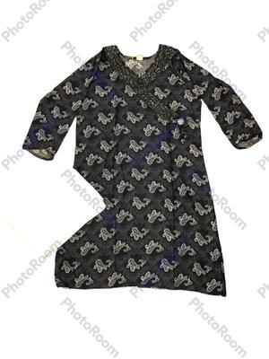 2 Pcs Women's Stitched Lawn Printed Suit