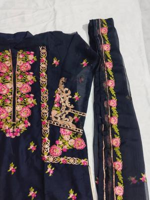 3 Pcs Women's Stitched Chiffon Embroidered Suit