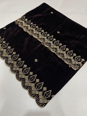 Women's Velvet Embroidered Border Shawl