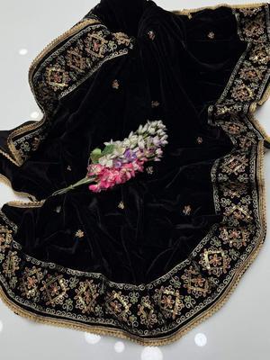 Women's Velvet Embroidered Shawl