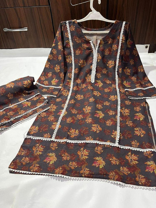 2 Pcs Women's Stitched Dhanak Printed Suit