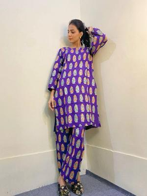 2 Pcs Women's Stitched Linen Printed Suit