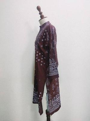 2 Pcs Women's Stitched Lawn Printed Suit