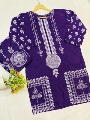 2 Pcs Women's Stitched Arabic Lawn Printed Suit