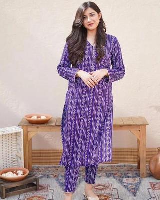 2 Pcs Women's Stitched Linen Block Printed Shirt And Trouser