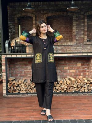 2 Pcs Women's Stitched Cotton Printed Suit