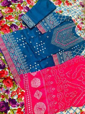 3 Pcs Women's Stitched Silk Embroidered Suit