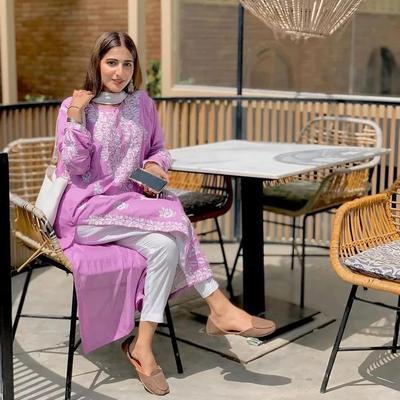 1 Pc Women's Stitched Linen Embroidered Kurta