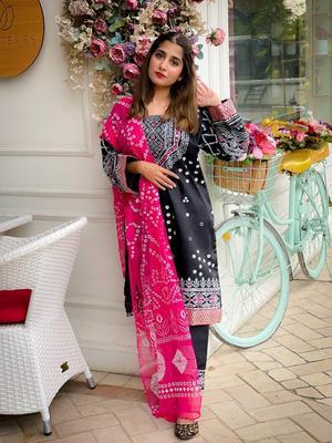 3 Pcs Women's Stitched Silk Embroidered Suit