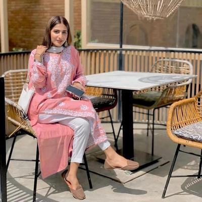 1 Pc Women's Stitched Linen Embroidered Kurta