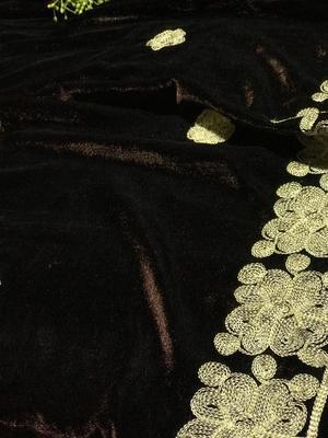 Women's Velvet Embroidered Shawl