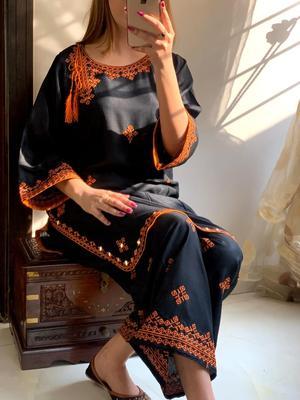 2 Pcs Women's Stitched Lawn Embroidered Shirt And Trouser - Black