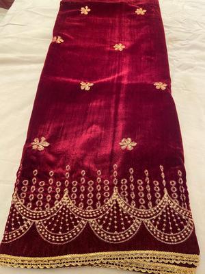 Women's Velvet Embroidered Shawl