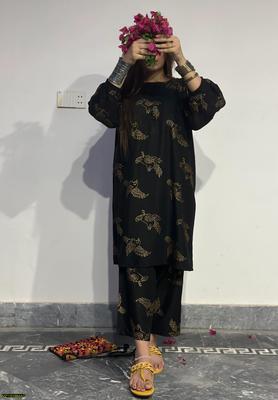 2 Pcs Women's Stitched Linen Printed Suit