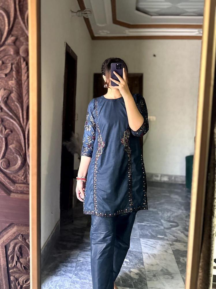 2 Pcs Women's Stitched Cotton Lawn Embroidered Shirt And Trouser