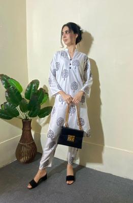 2 Pcs Women's Stitched Linen Block Print Suit