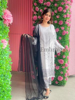 2 Pcs Women's Stitched Linen Printed Suit