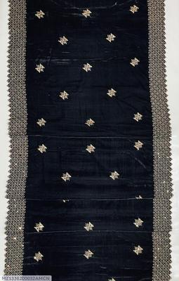 Women's Velvet Embroidered Border Shawl