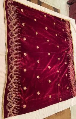 Women's Velvet Embroidered Shawl