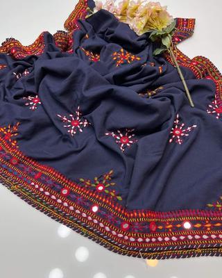 Women's Swiss Lawn Embroidered Shawl