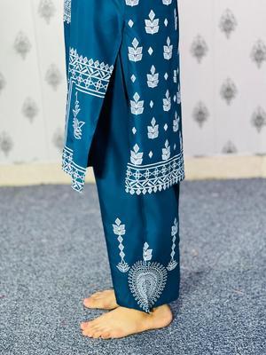 2 Pcs Women's Stitched Linen Printed Suit