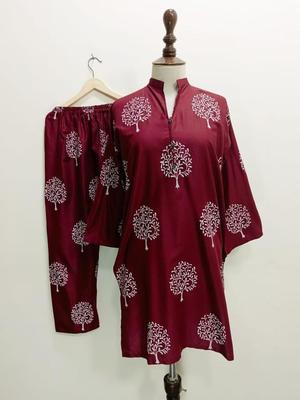 2 Pcs Women's Stitched Linen Block Printed Shirt And Trouser