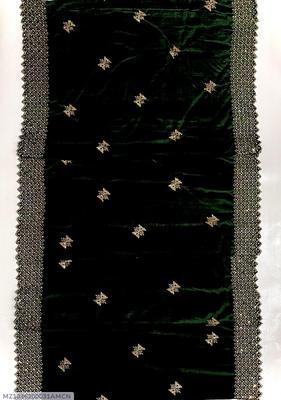 Women's Velvet Embroidered Border Shawl