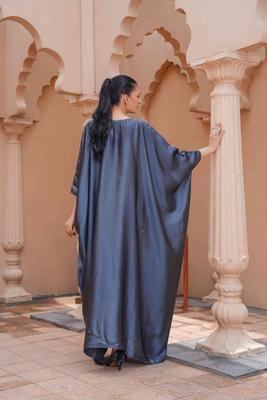 1 Pc Women's Stitched Silk Plain Kaftan