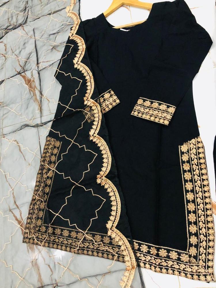 3 Pcs Women's Stitched Cotton Embroidered Suit