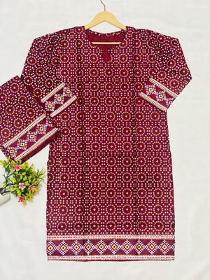 2 Pcs Women's Stitched Linen Printed Suit