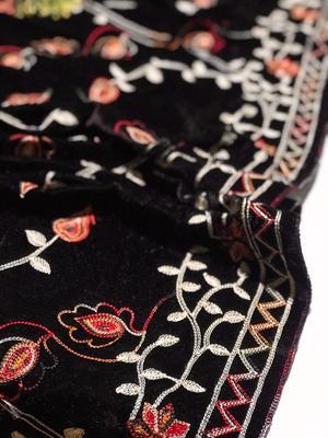 Women's Velvet Embroidered Shawl