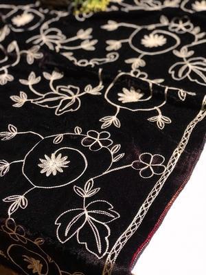 Women's Velvet Embroidered Shawl