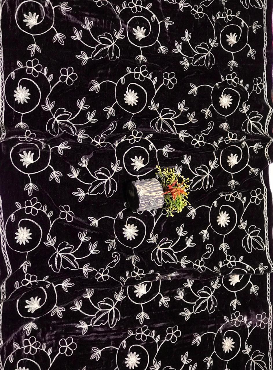 Women's Velvet Embroidered Shawl