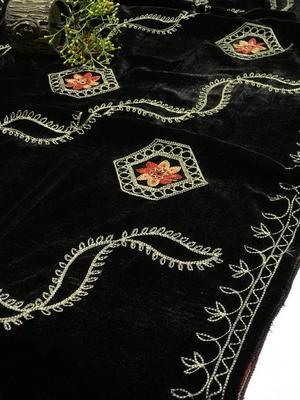 Women's Velvet Embroidered Shawl