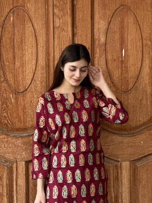 2 Pcs Women's Stitched Arabic Lawn Printed Shirt And Trouser